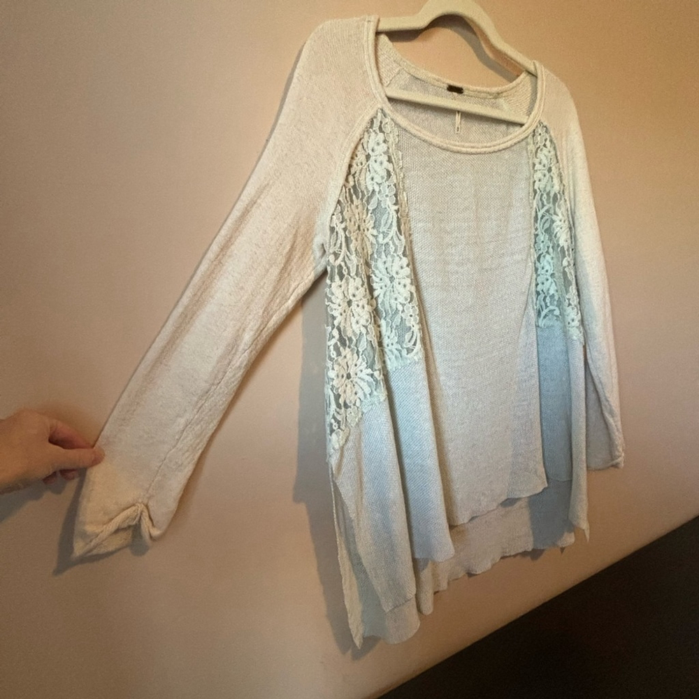 Free People Oversized XS Boho Mixed Media Knit Lace Sweater Cream Baggy Slouchy - Picture 3 of 13